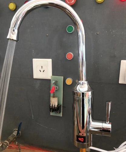 Hot and Cold Water Faucet for Kitchen and Bathroom